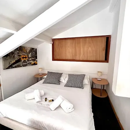 Cozy Mezzanine In Old With Wi-fi & Ac